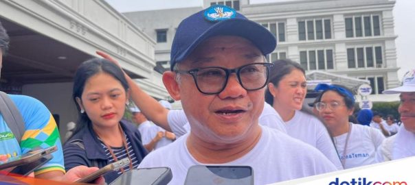 Construction of schools damaged after a disaster in Sumatra from February 2026