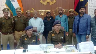 Mother and brother work as labourers, husband himself roamed around as a fake IAS – fake IAS officer arrested in Gorakhpur