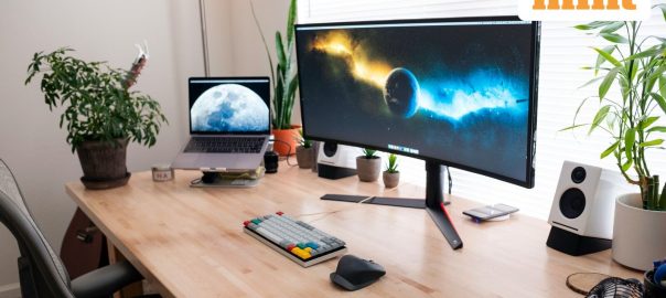 Curved monitor: Important setup tips to improve postural focus and screen comfort