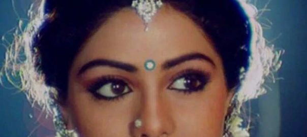 The same playfulness, the same style, the same bubbly eyes, fans are amazed to see this look of Sridevi.