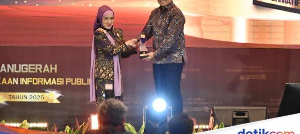 Pertamina wins the 2025 Informative Public Agency Award from KIP