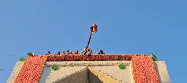 Commencement of 814th Urs at Ajmer Dargah, which is the flag hoisting ritual performed by Gauri family, atmosphere of devotion